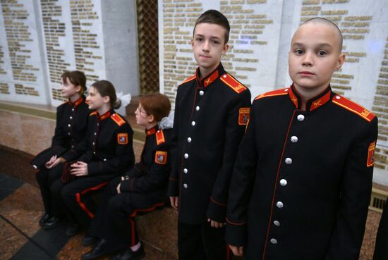 Вручение медалей общественного признания "Отец солдата"