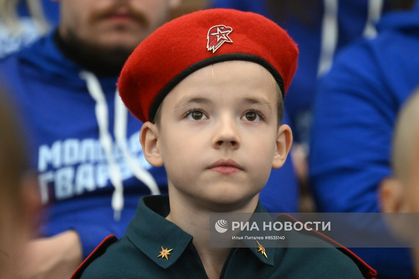 Вручение медалей общественного признания "Отец солдата"