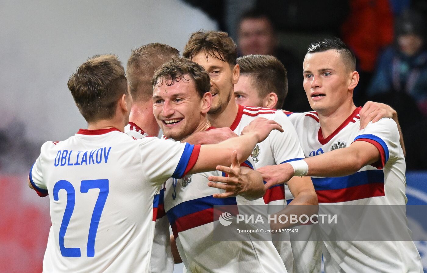 Футбол. Товарищеский матч. Россия - Камерун
