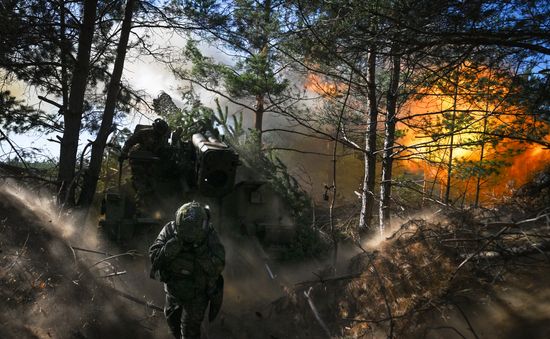 Боевая работа расчетов БПЛА "Суперкам" и артиллеристов ЦВО на Краснолиманском направлении СВО