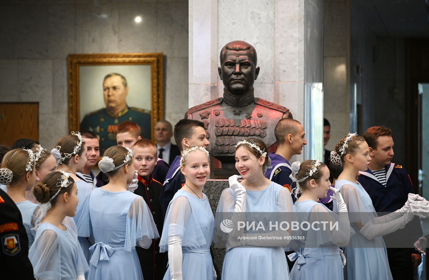 Большой осенний кадетский бал в Музее Победы