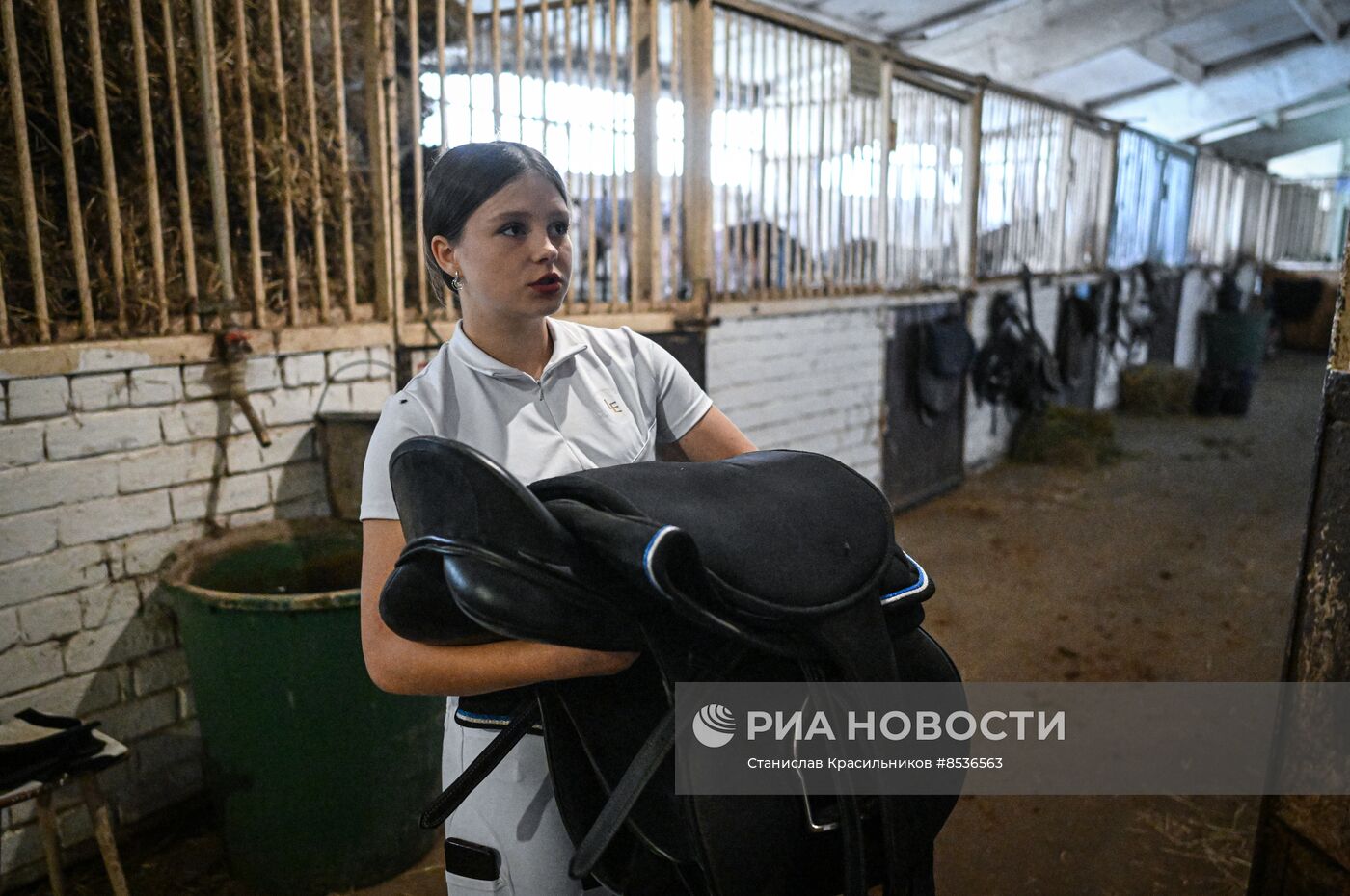 Спортивная школа по конному спорту в Луганске