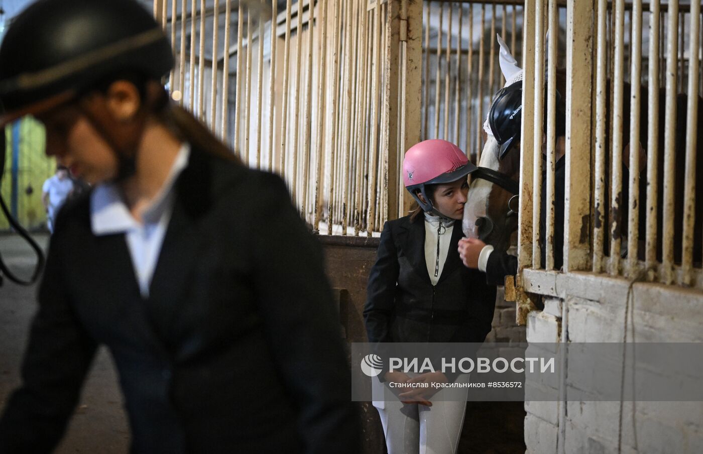 Спортивная школа по конному спорту в Луганске