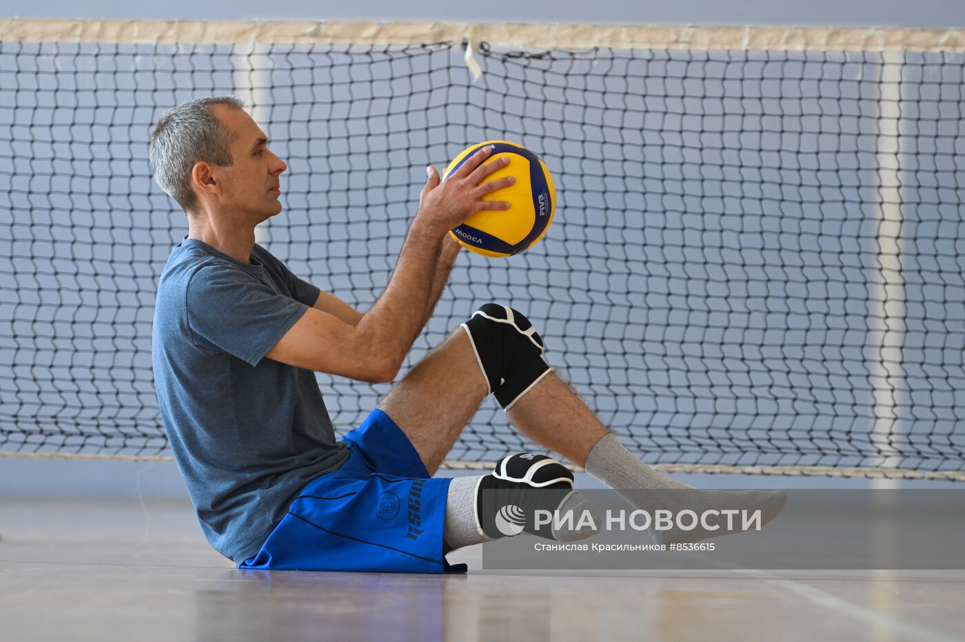 Команда по волейболу для людей с ограниченными возможностями в Луганске