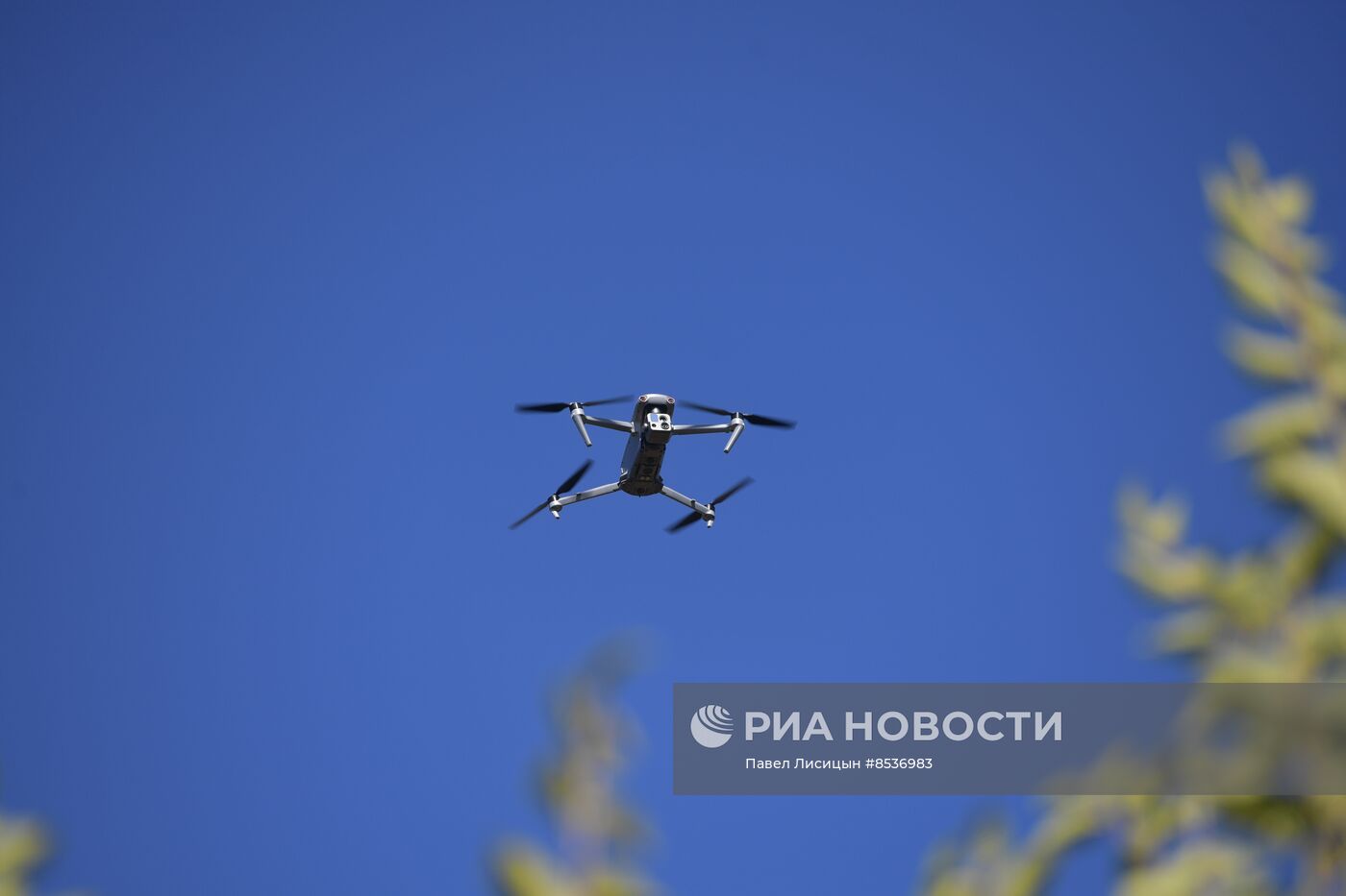 Корректировка огня танковых подразделений с помощью БПЛА в Запорожской области