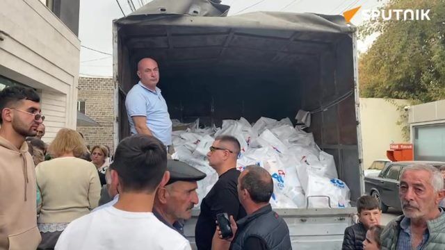 Переселенцы из Нагорного Карабаха получили сегодня гумпомощь