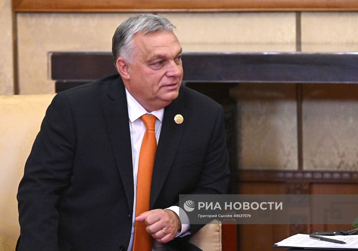 Визит президента РФ В. Путина в Китай для участия в мероприятиях третьего Международного форума "Один пояс, один путь"