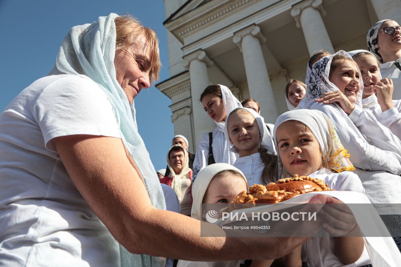 Торжественная встреча нового главы митрополии Крыма Тихона