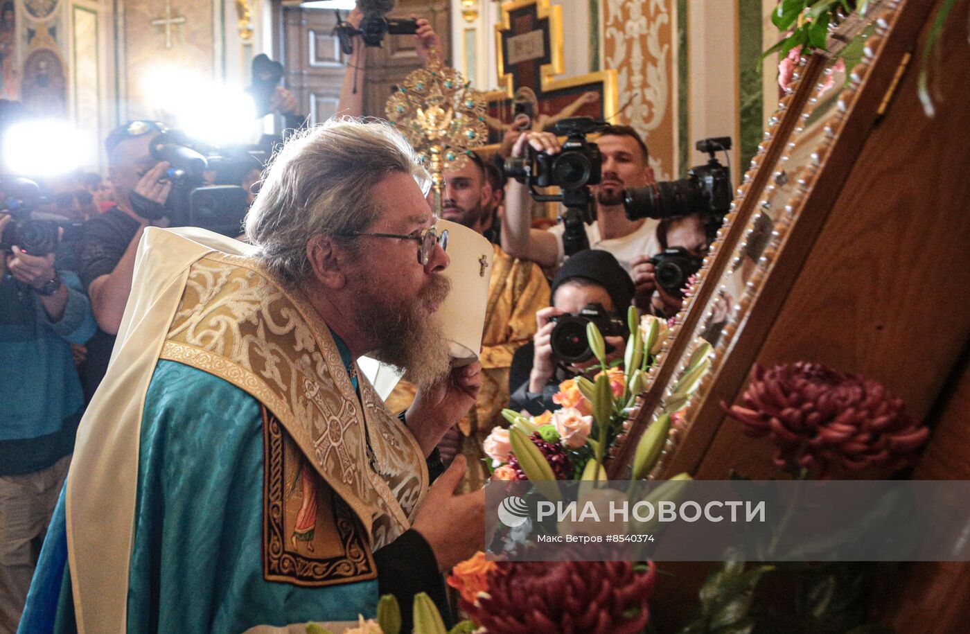 Торжественная встреча нового главы митрополии Крыма Тихона