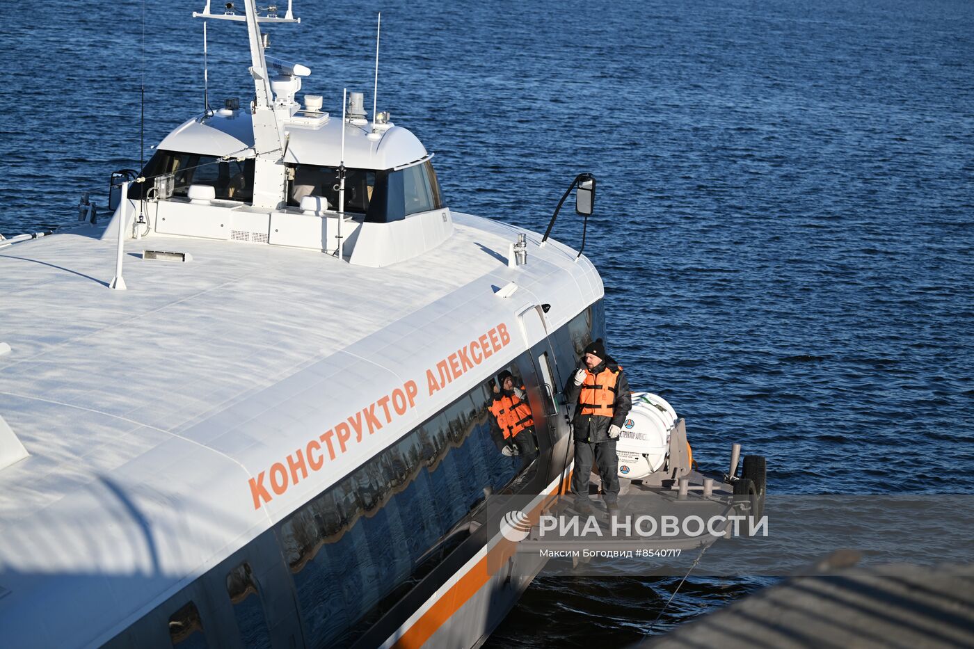 Судно на подводных крыльях "Метеор 120Р" в Казани