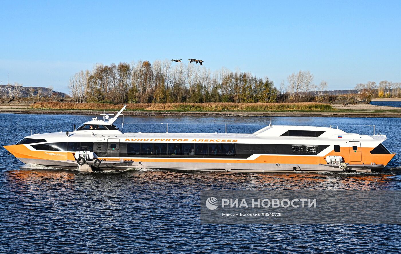 Судно на подводных крыльях "Метеор 120Р" в Казани