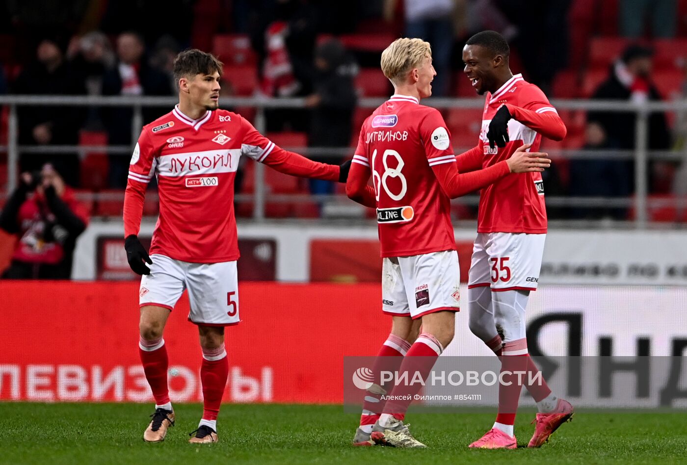 Футбол. РПЛ. Матч "Спартак" - "Пари НН"