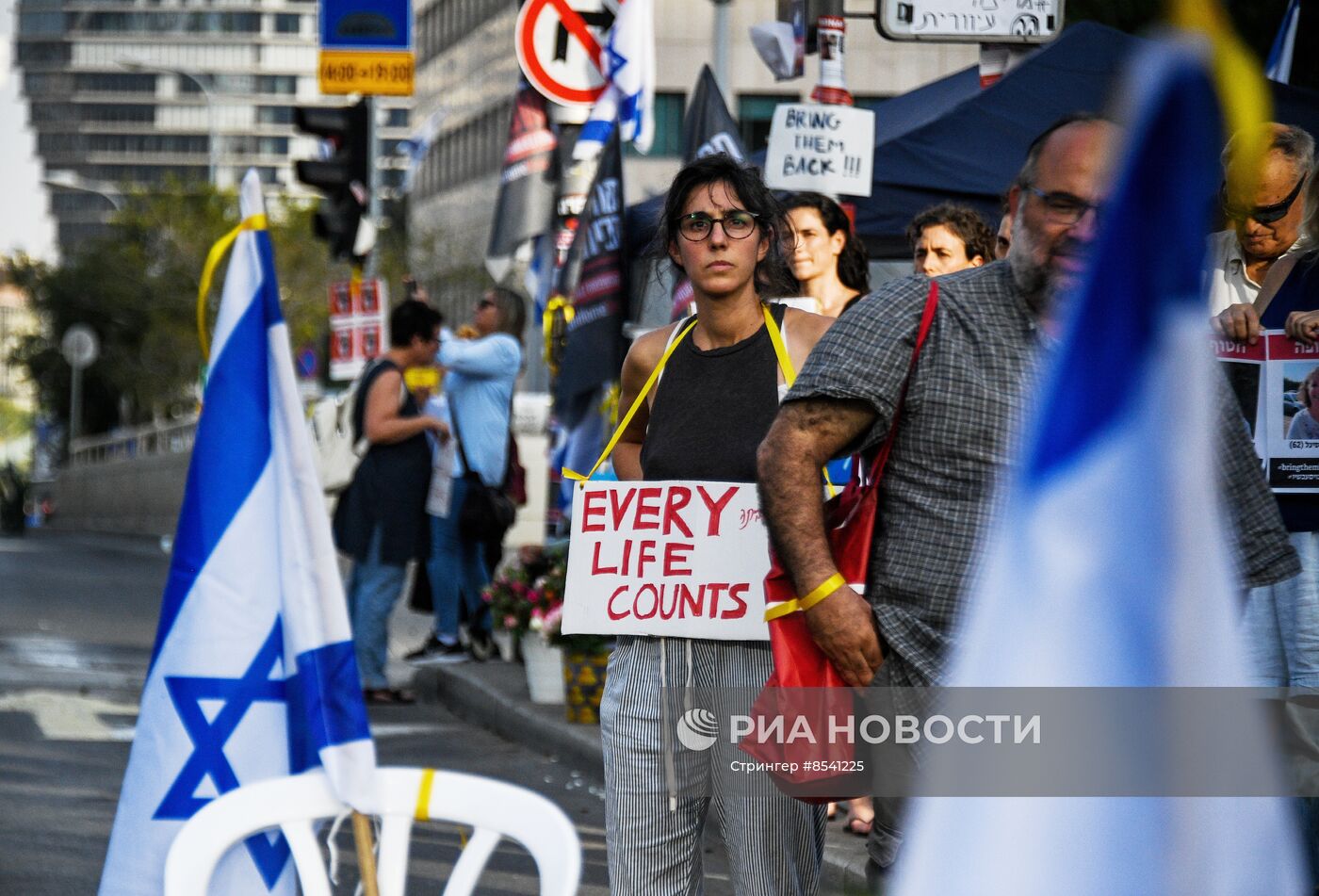 Митинг в Тель-Авиве за освобождение удерживаемых ХАМАС в секторе Газа заложников