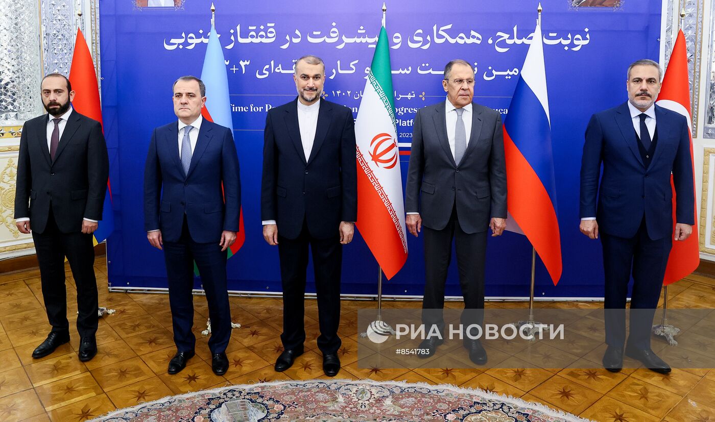 Визит главы МИД РФ С. Лаврова в Иран