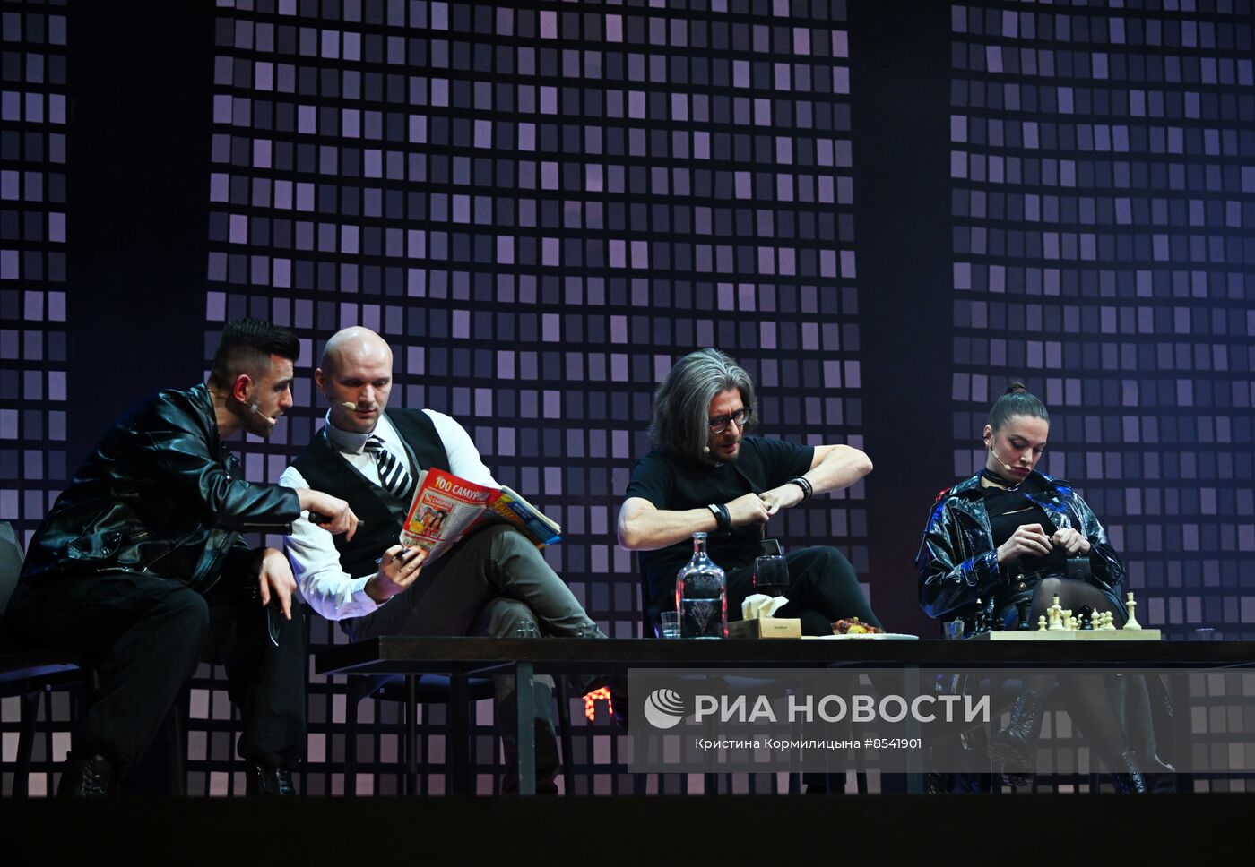 Спектакль "Гастроль Воланда" в театре Москвы