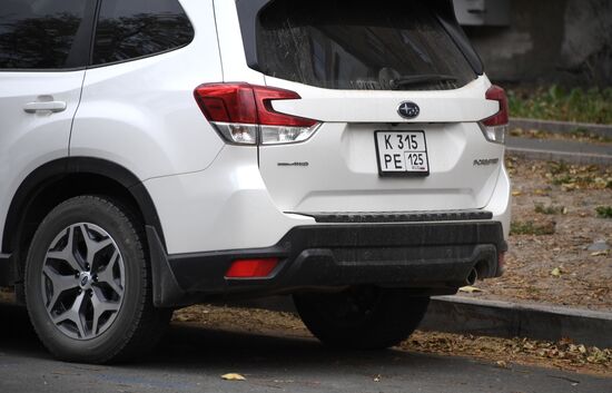 Автомобили с квадратными номерами