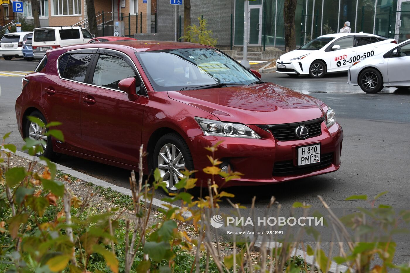 Автомобили с квадратными номерами