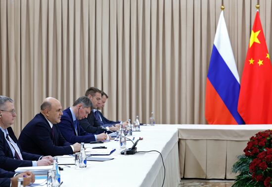 Премьер-министр РФ М. Мишустин принял участие в работе межправительственного совета стран ЕАЭС и Совета глав правительств СНГ и государств - членов ШОС в Бишкеке