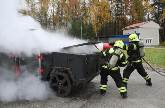 Тренировка пожарных и спасателей Москвы 