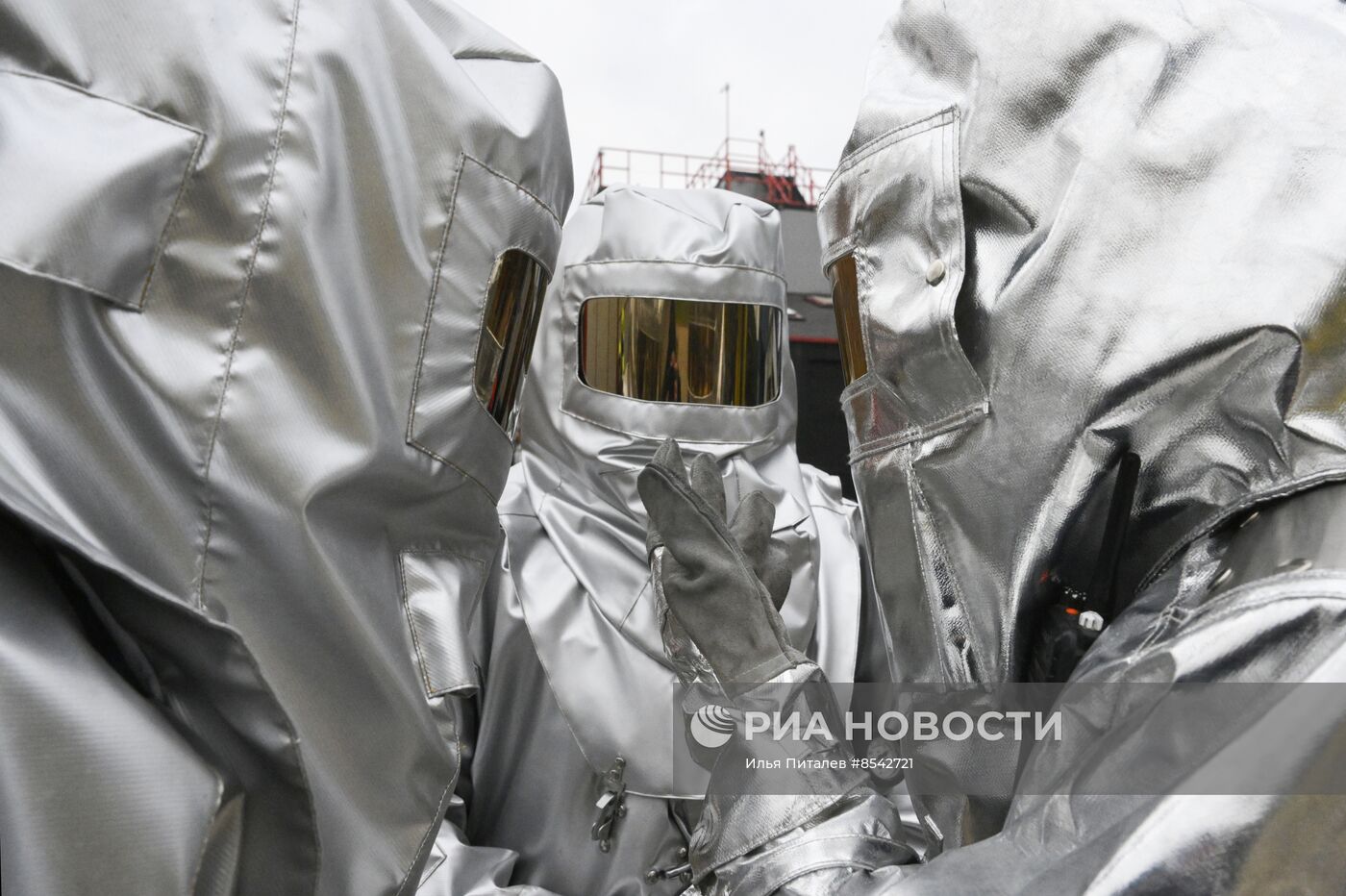 Тренировка пожарных и спасателей Москвы 