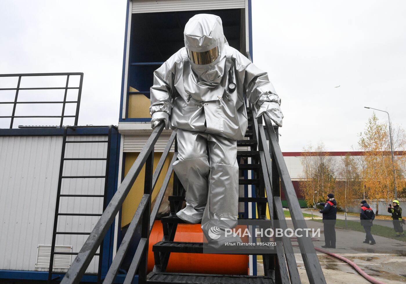 Тренировка пожарных и спасателей Москвы 