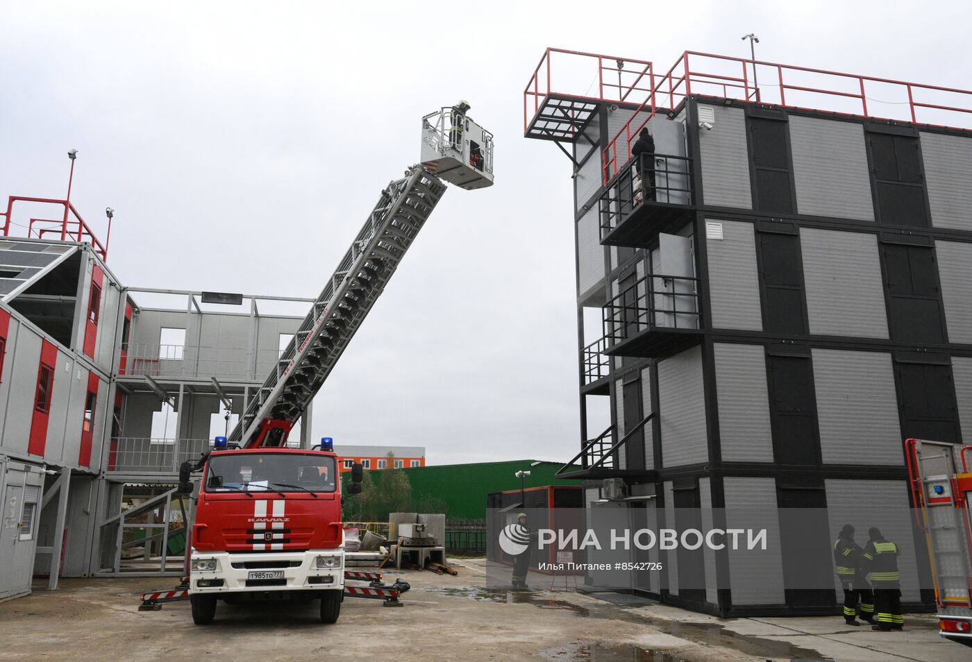 Тренировка пожарных и спасателей Москвы 