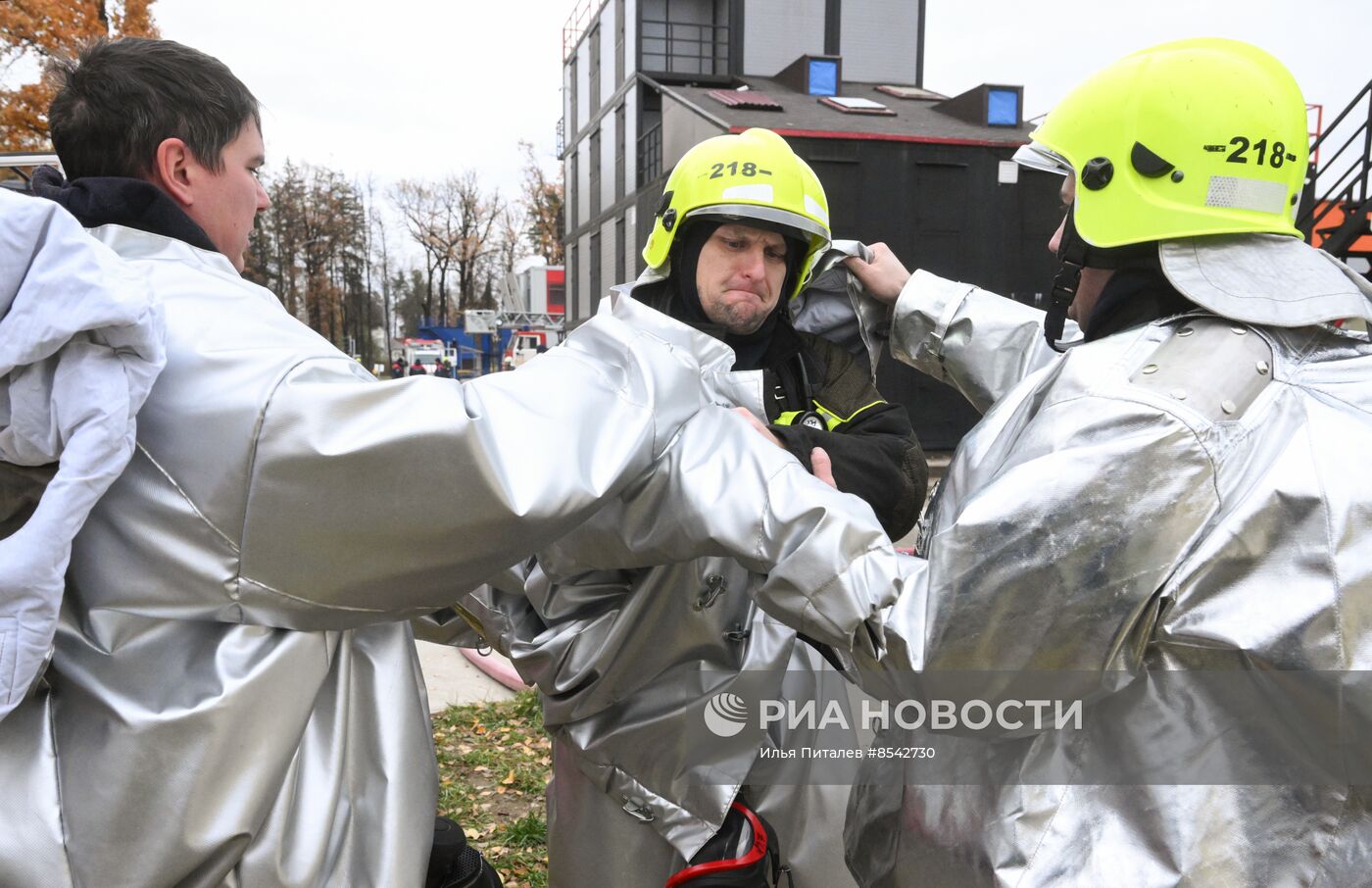 Тренировка пожарных и спасателей Москвы 