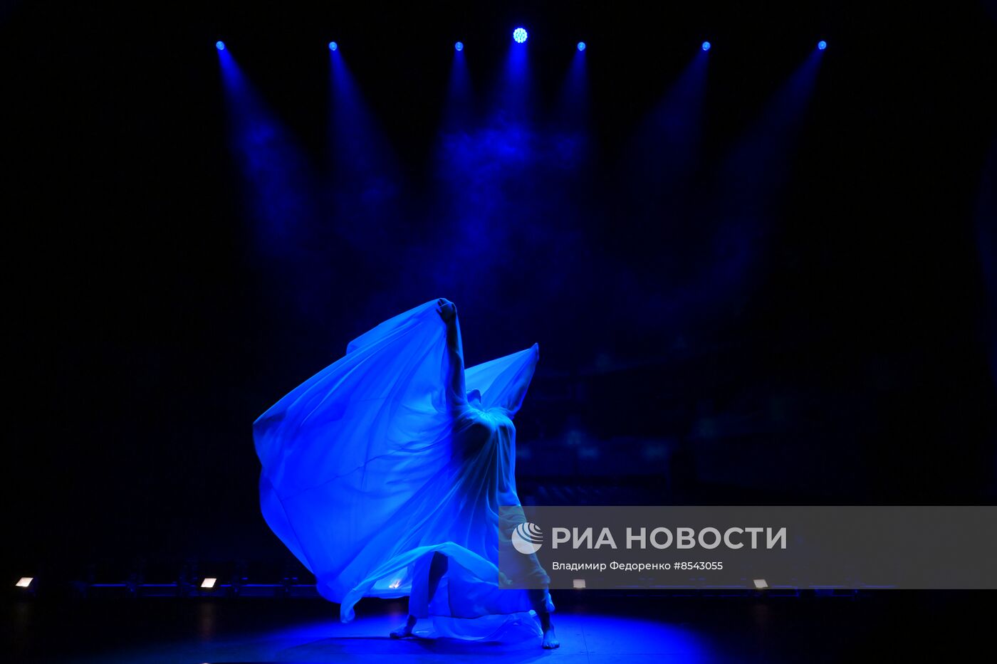 Спектакль "9 ряд. 10, 11 место" в МХТ им. А.П. Чехова