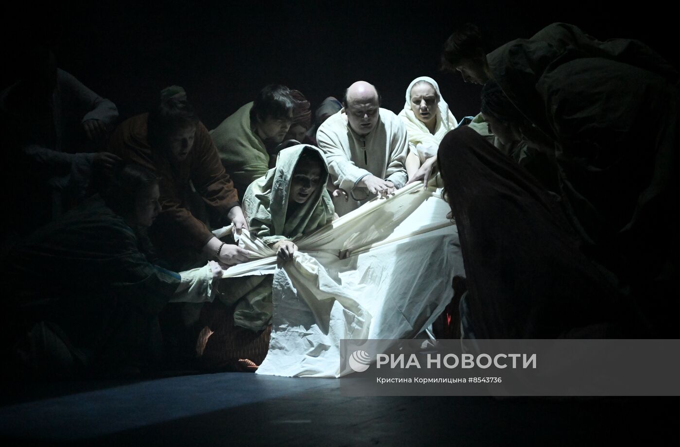 Спектакль "Иуда?" в театре "Модерн"