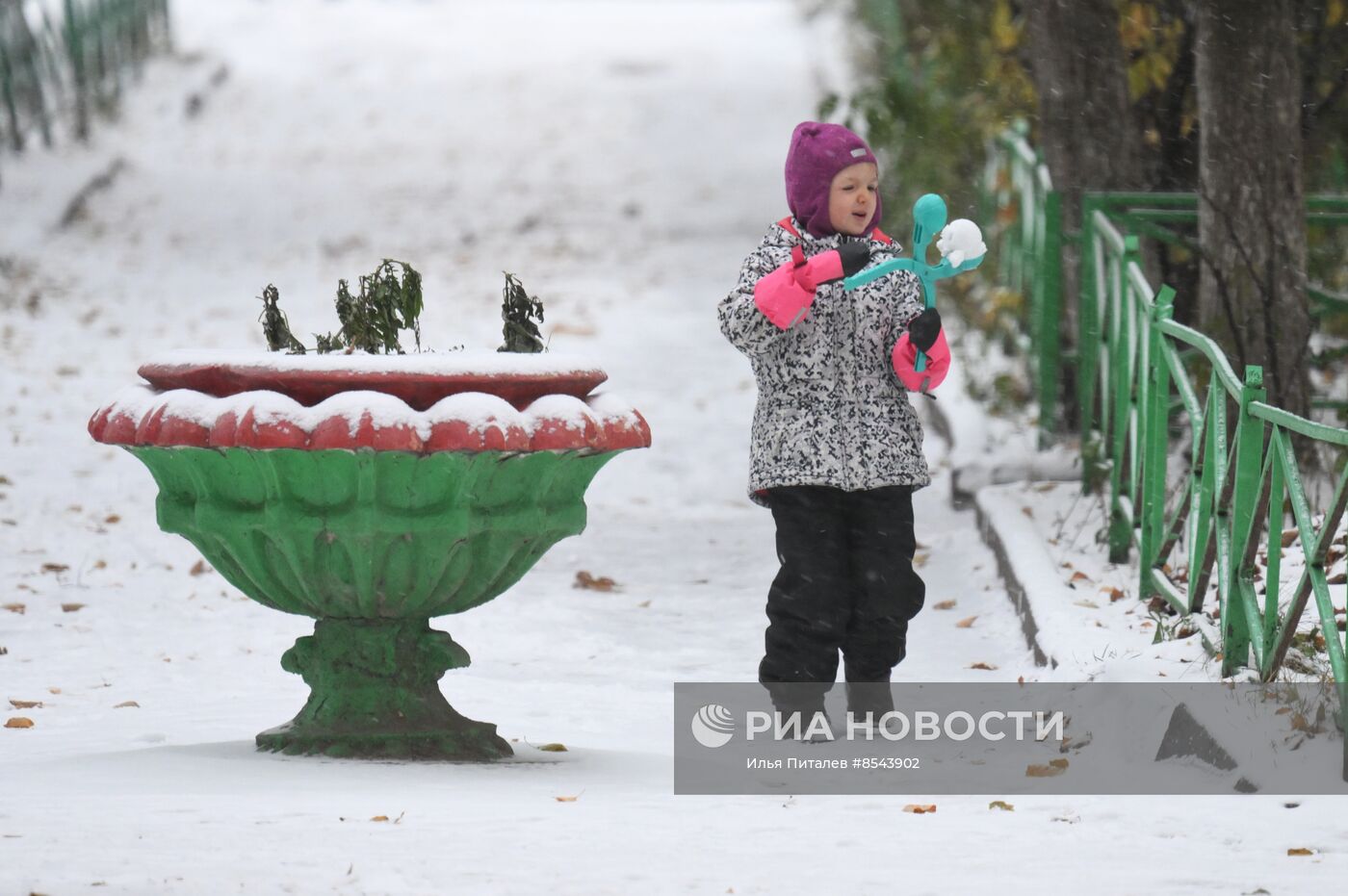 Снег в Москве