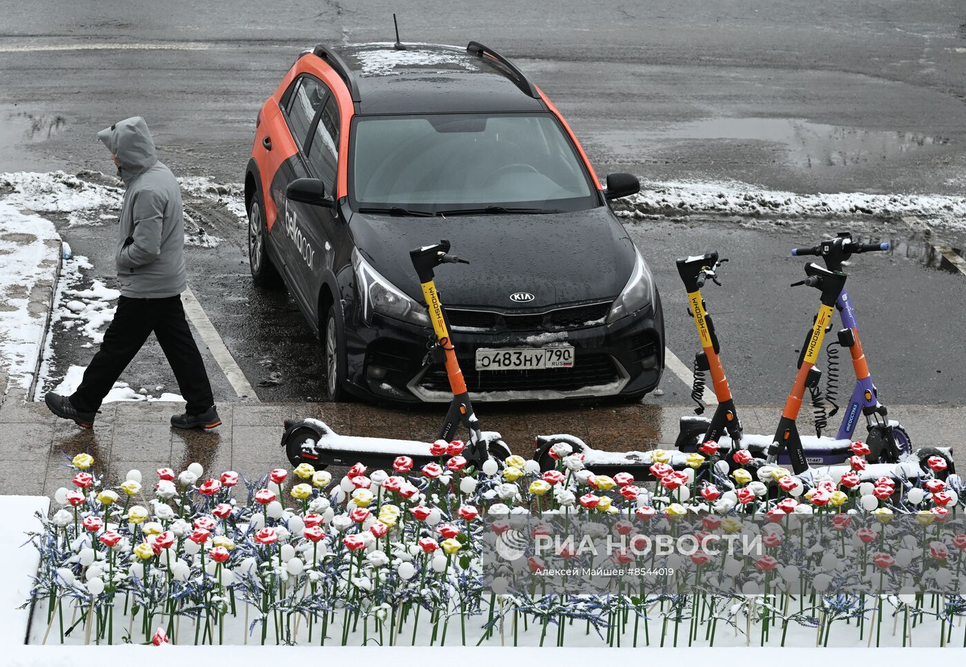 Снег в Москве