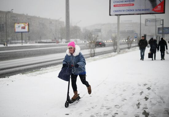 Снег в Москве