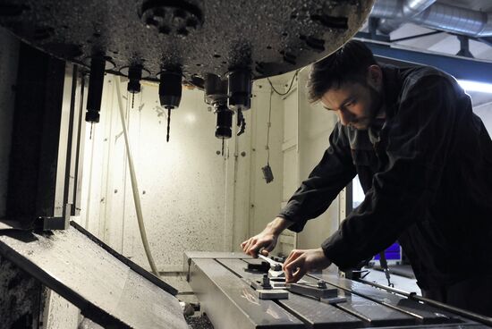 Металлообработка на заводе "Титан" в Тамбове