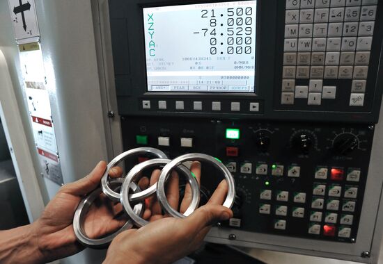 Металлообработка на заводе "Титан" в Тамбове