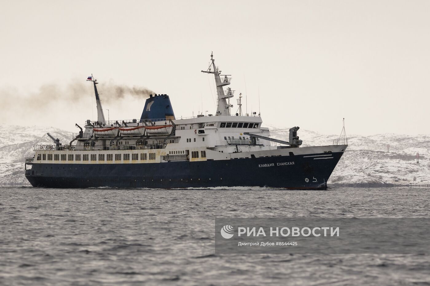 Кольский залив в Мурманской области