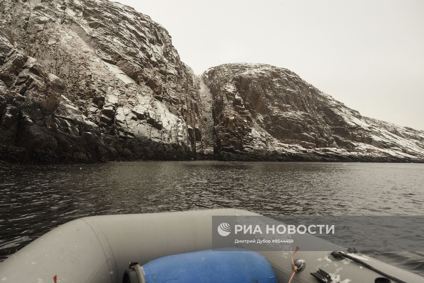 Кольский залив в Мурманской области