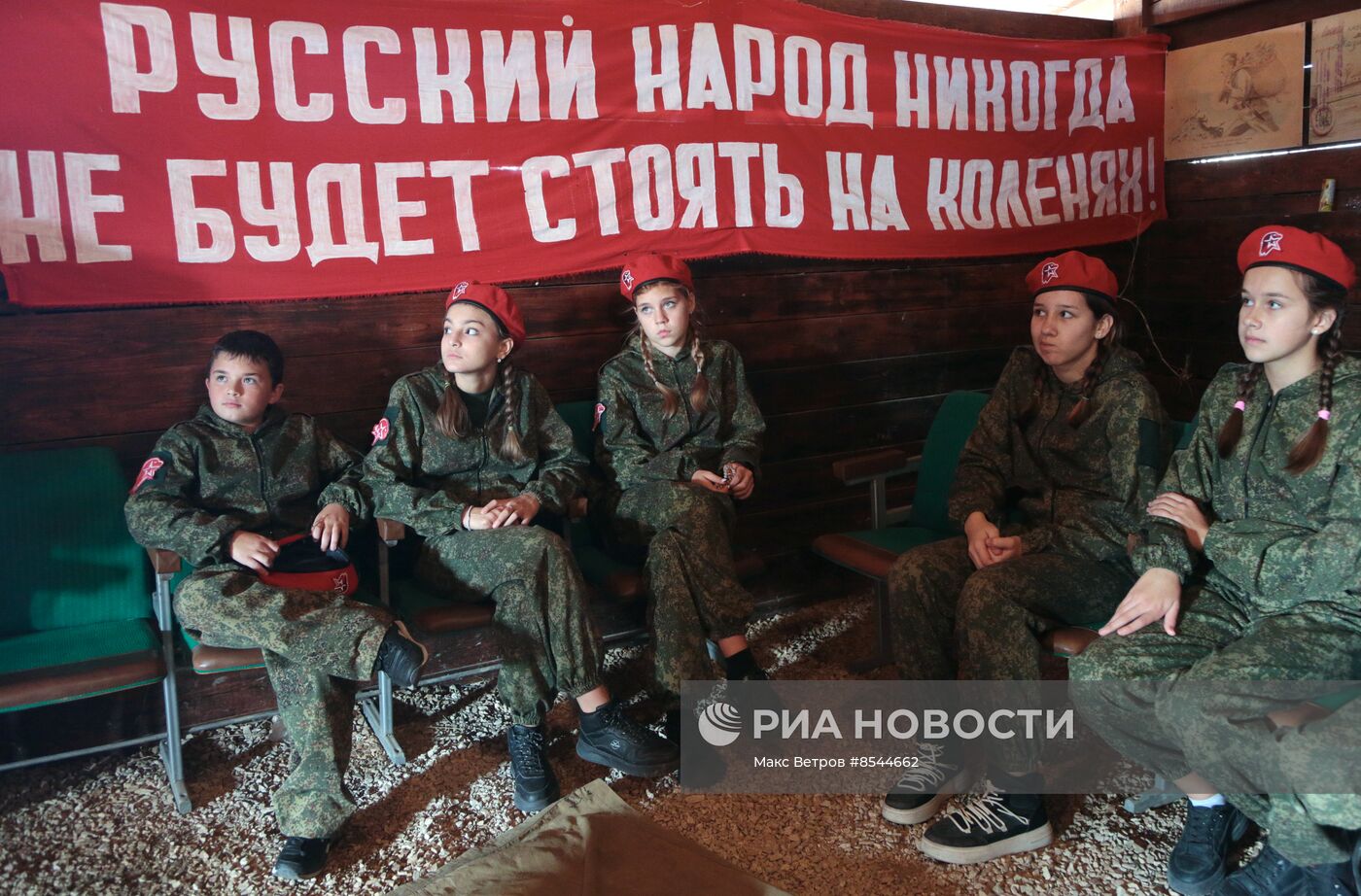 "Школа будущих командиров" для юнармейцев в Севастополе