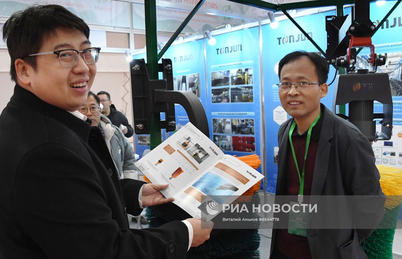 Китайско-российская выставка сельхозпродукции во Владивостоке