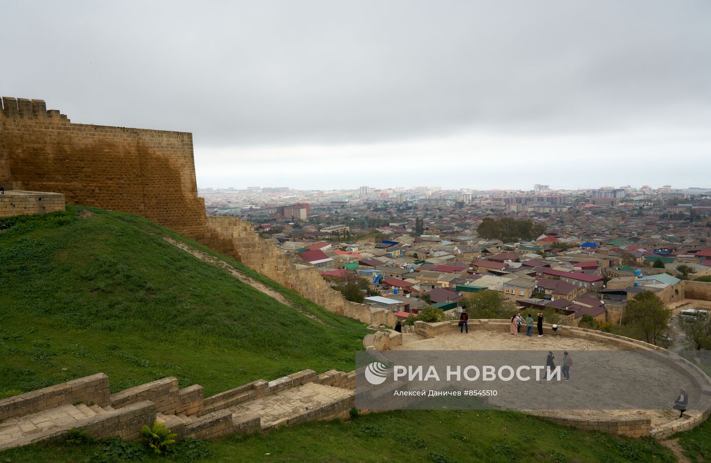 Города России. Дербент