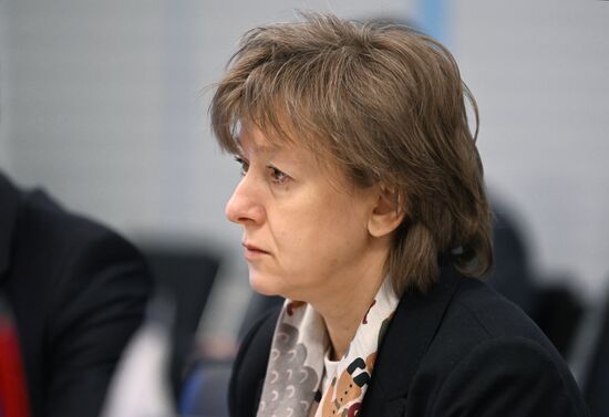 Встреча В. Никишиной с заместителем председателя совета министров Кубы Р. Руисом