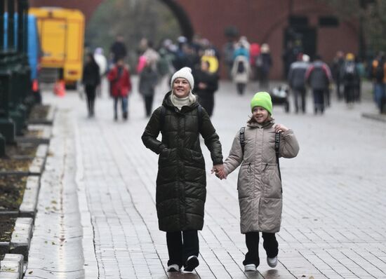 Теплая погода в Москве 