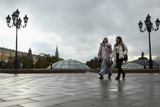Теплая погода в Москве 