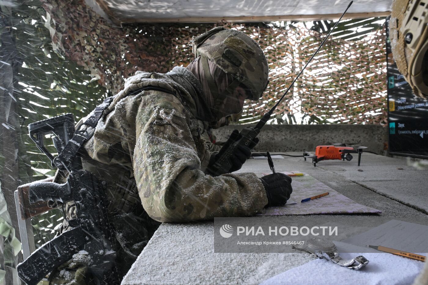 Практические занятия курсантов кафедры разведки Новосибирского высшего военного командного училища