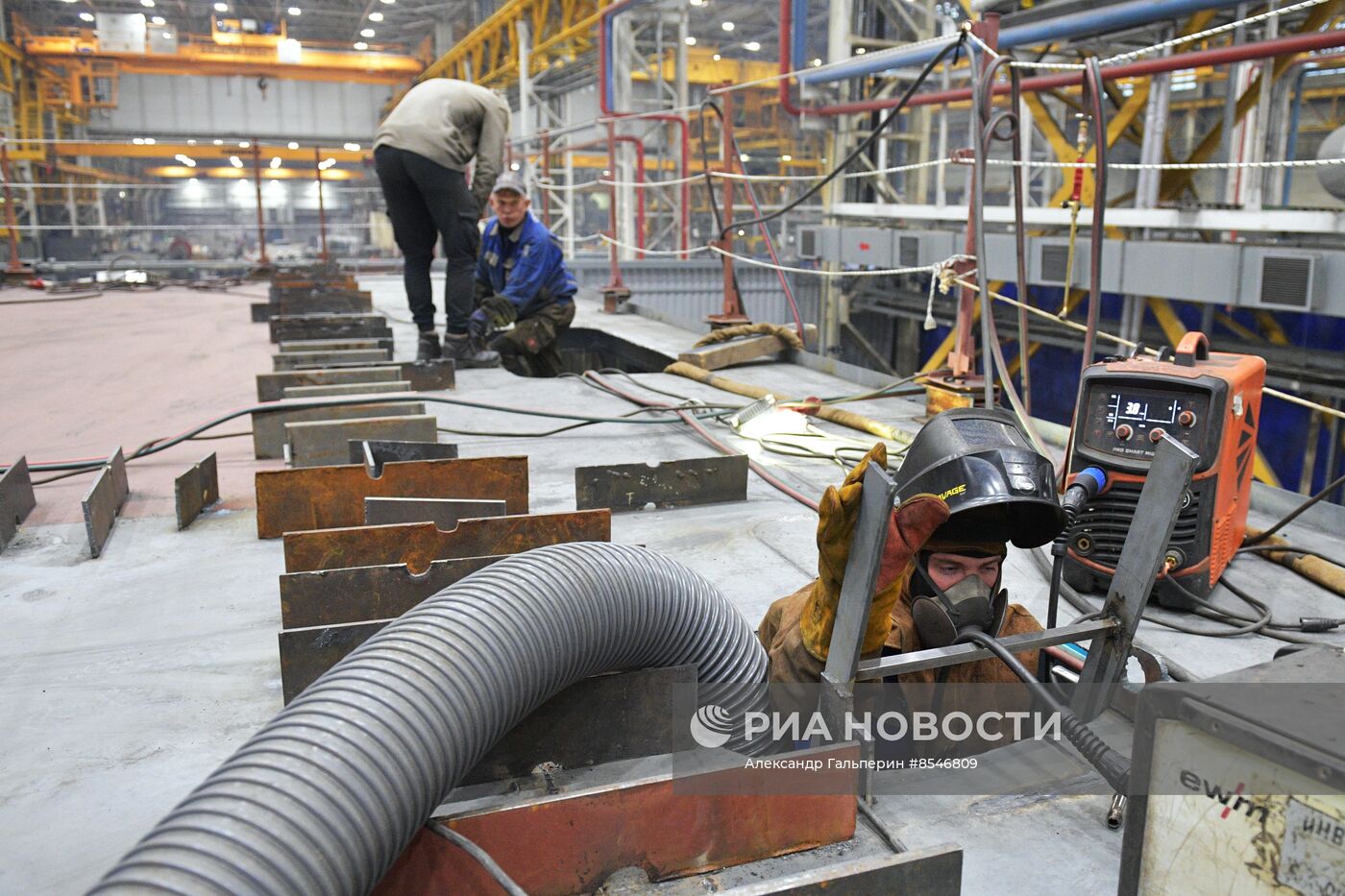 Строительство скоростных катамаранов на Средне-Невском судостроительном заводе