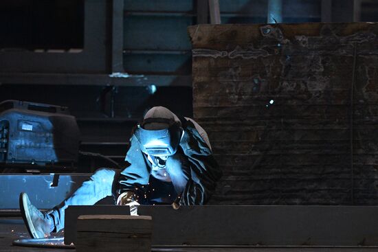 Строительство скоростных катамаранов на Средне-Невском судостроительном заводе