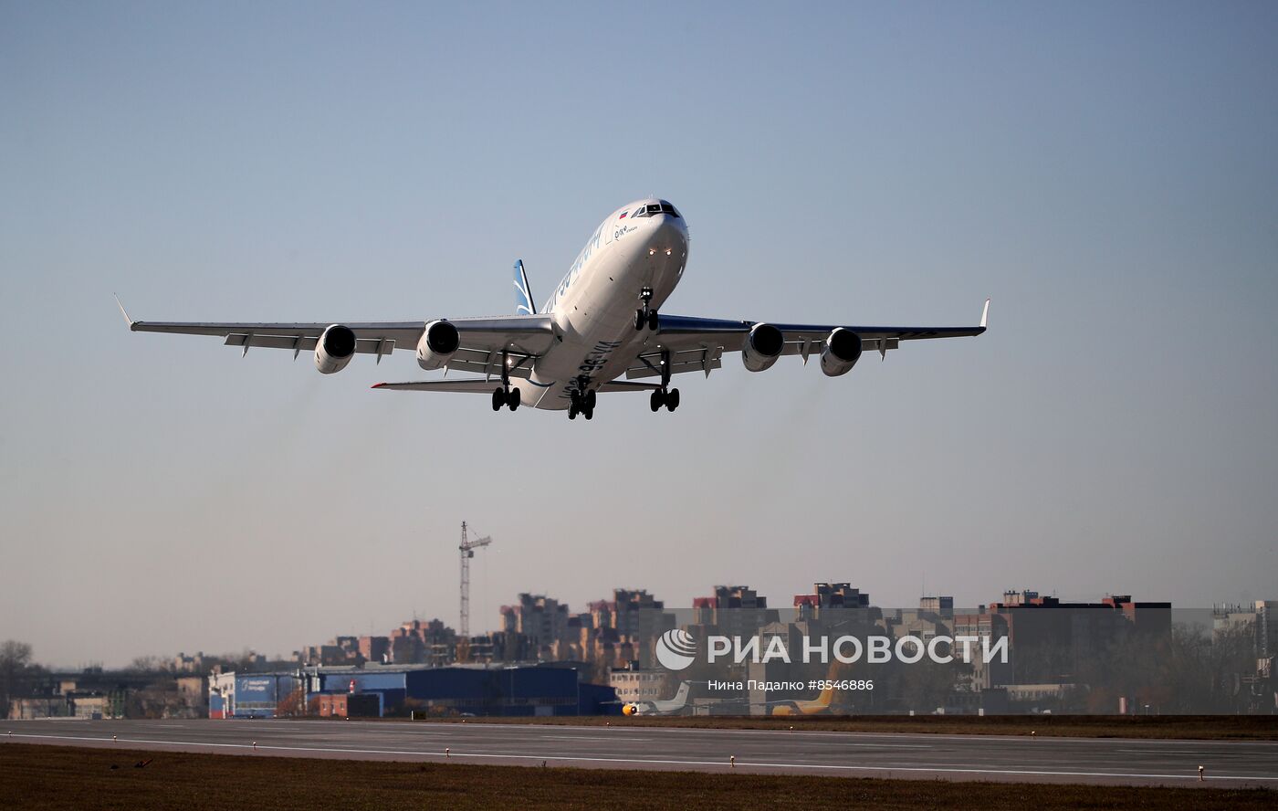 Модернизированный Ил-96-400М совершил первый полет