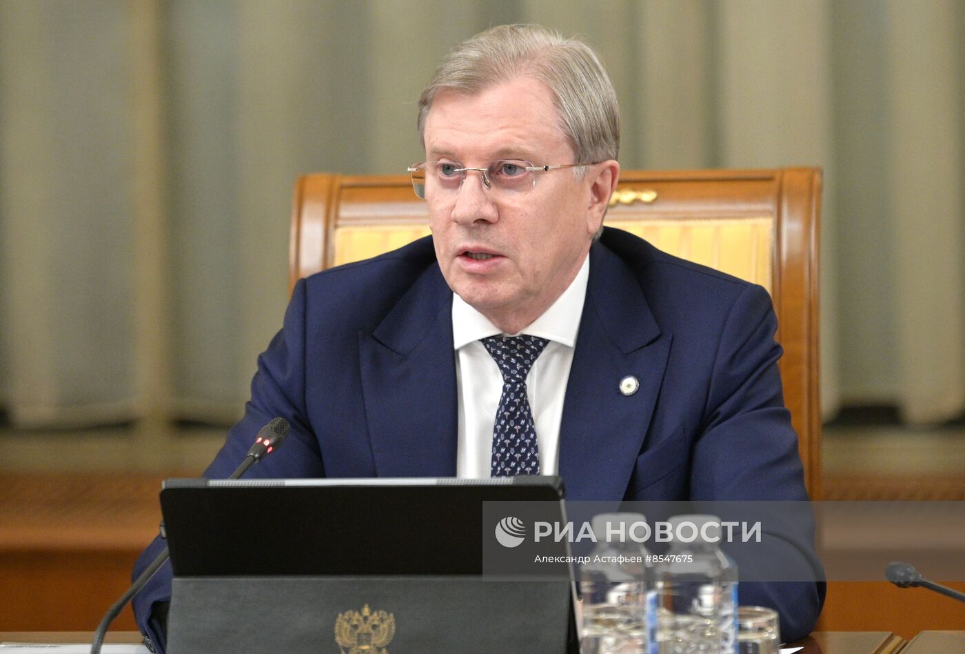 Премьер-министр РФ М. Мишустин провел заседание правительства РФ