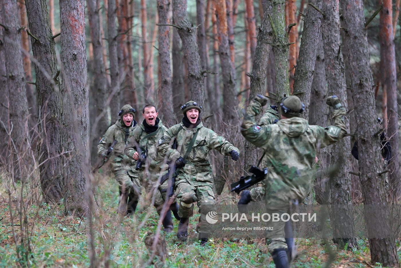 Военно-спортивная игра "Зарница 2.0: Время Героев!" в Белгородской области