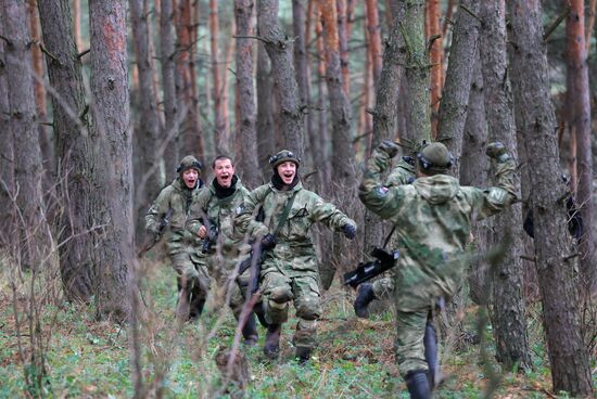 Военно-спортивная игра "Зарница 2.0: Время Героев!" в Белгородской области