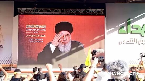 Выступление лидера "Хезболлах" в Ливане транслируют на улицах